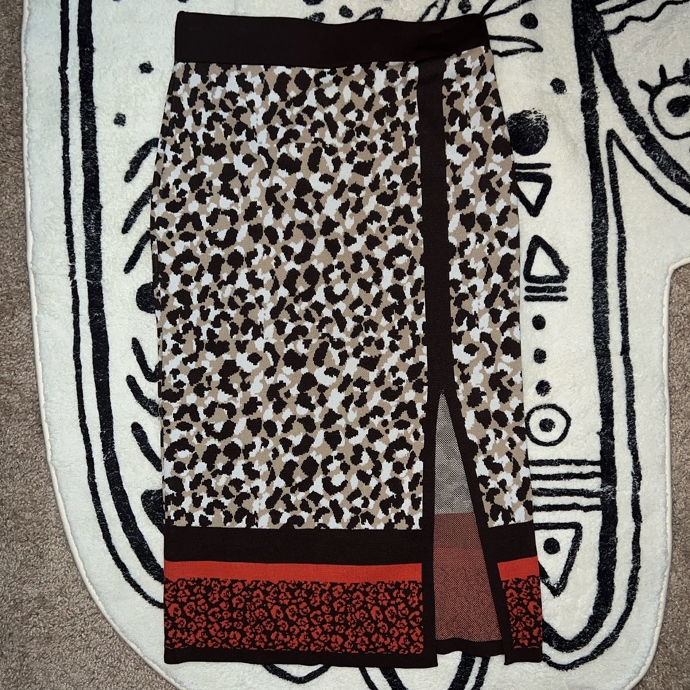 New York & Company Leopard Print Midi Skirt – Size Small (Front Slit)
